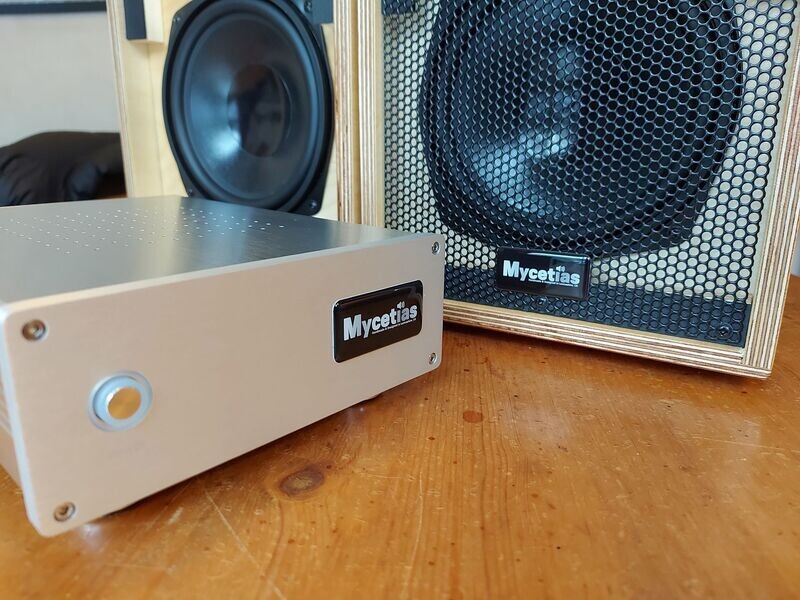 Affordable high end hi-fi sound solution package 1