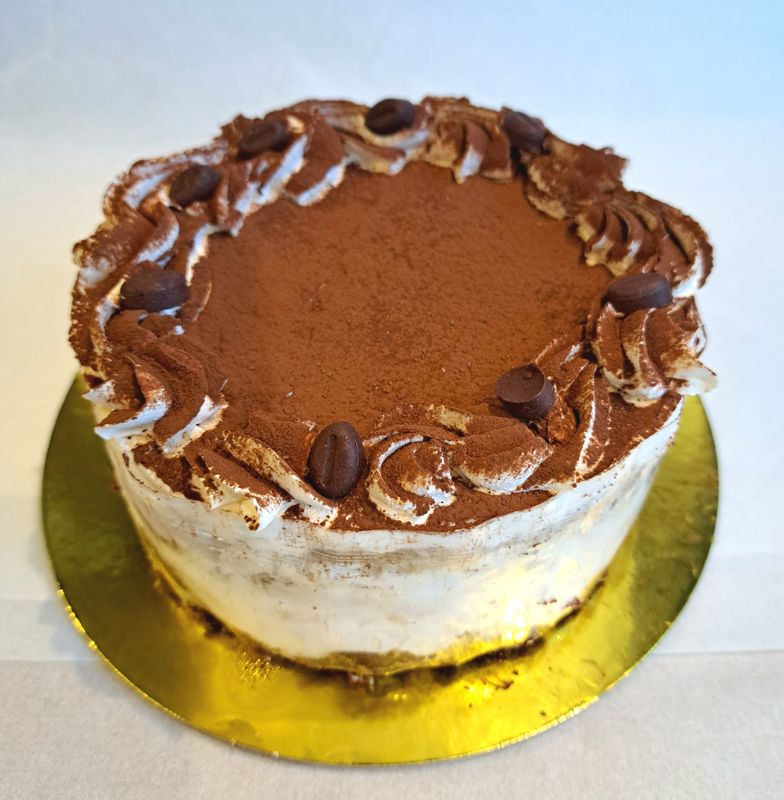 Tiramisu 2 Layer Cake (serves 4)