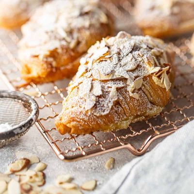 CROISSANTS 