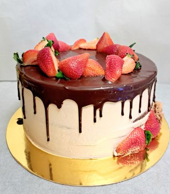 CAKES