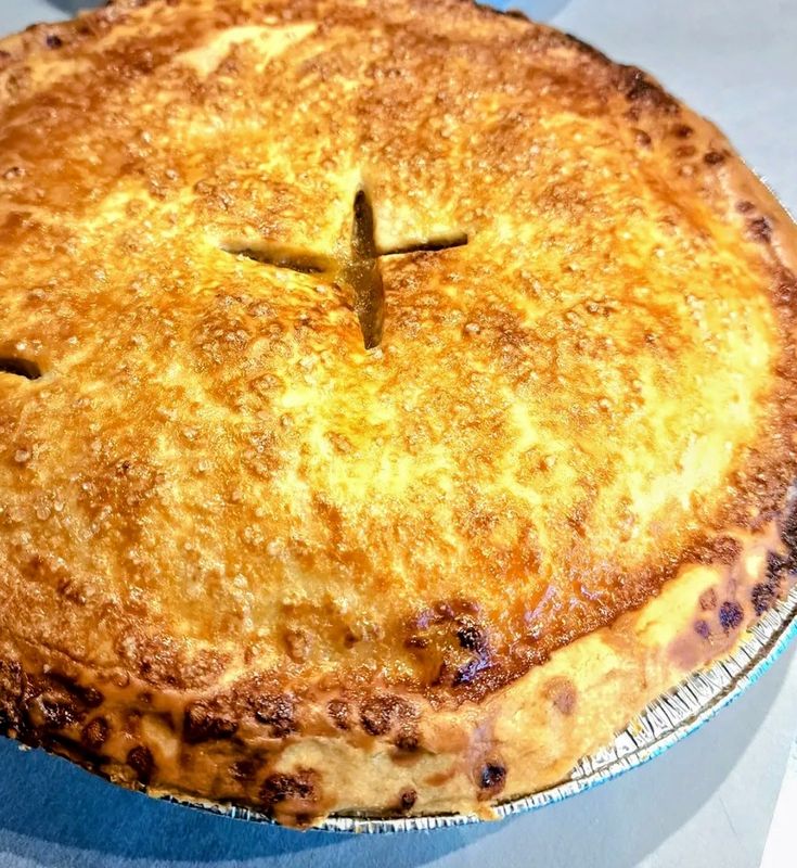 9" Apple caramel pie