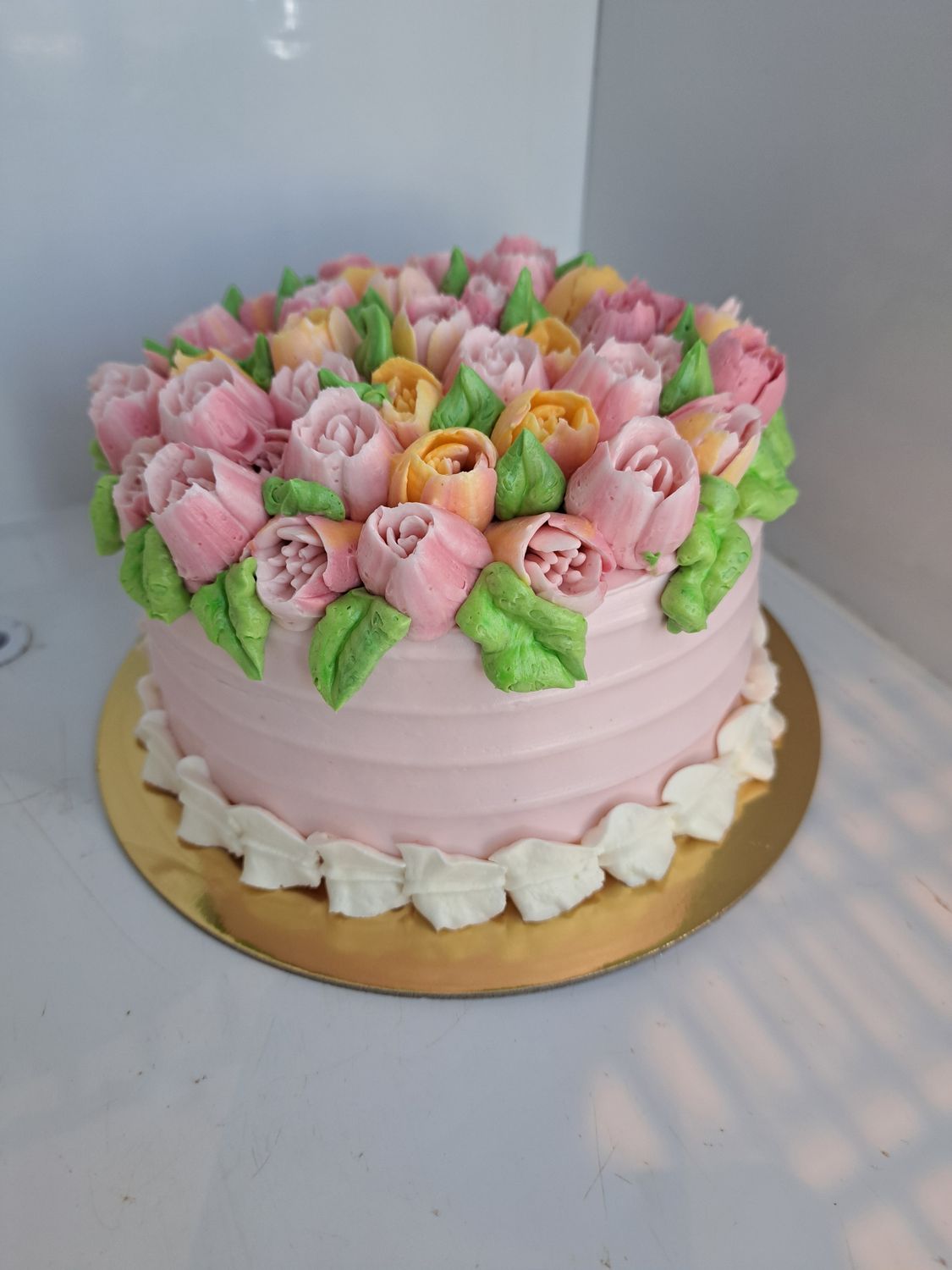 MOTHER'S DAY CAKE