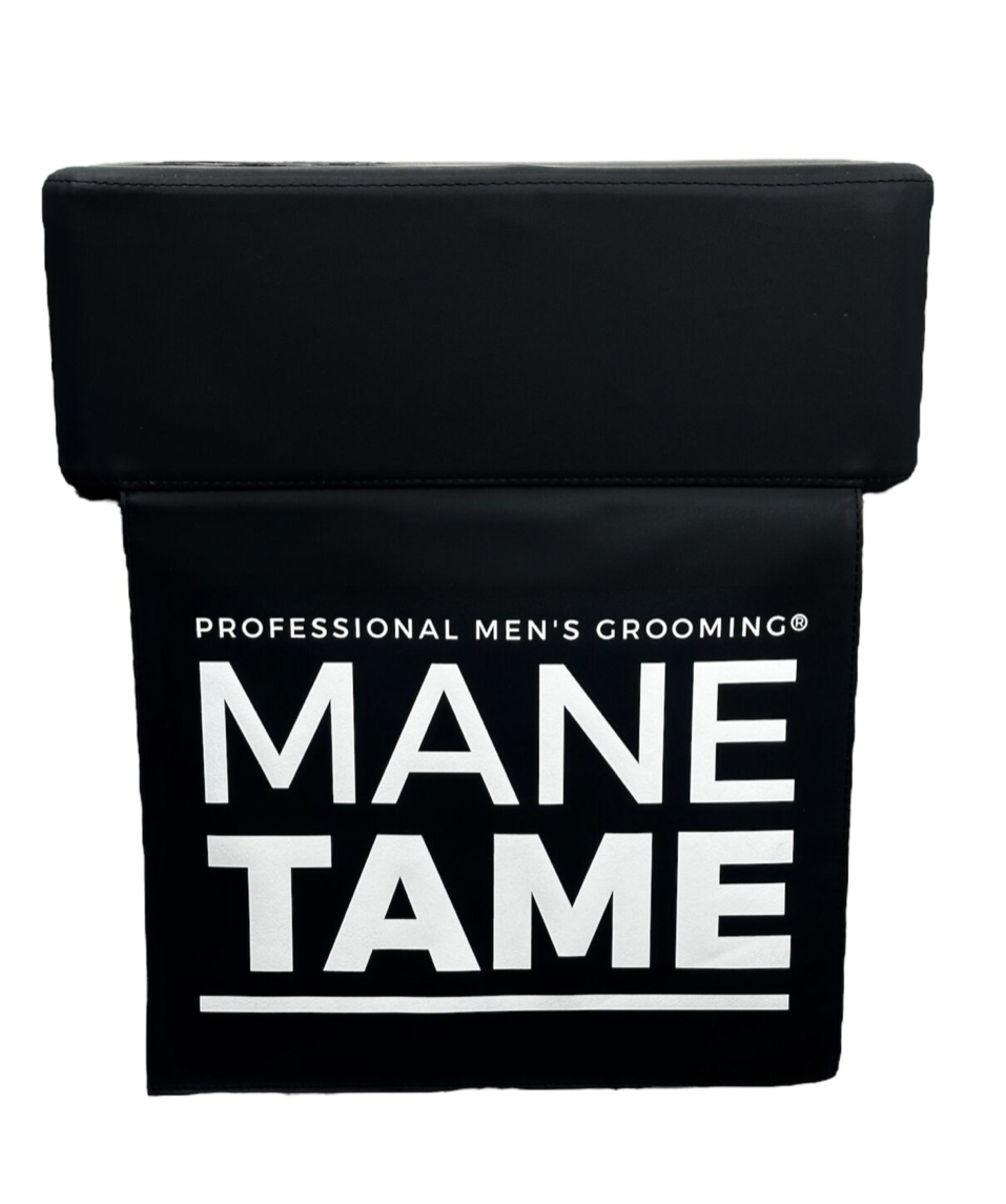 Mane Tame Black Booster Seat
