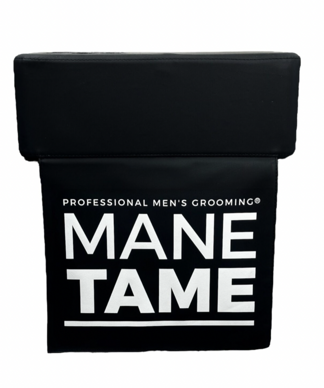 Mane Tame Black Booster Seat
