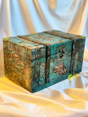 Decorative wooden box