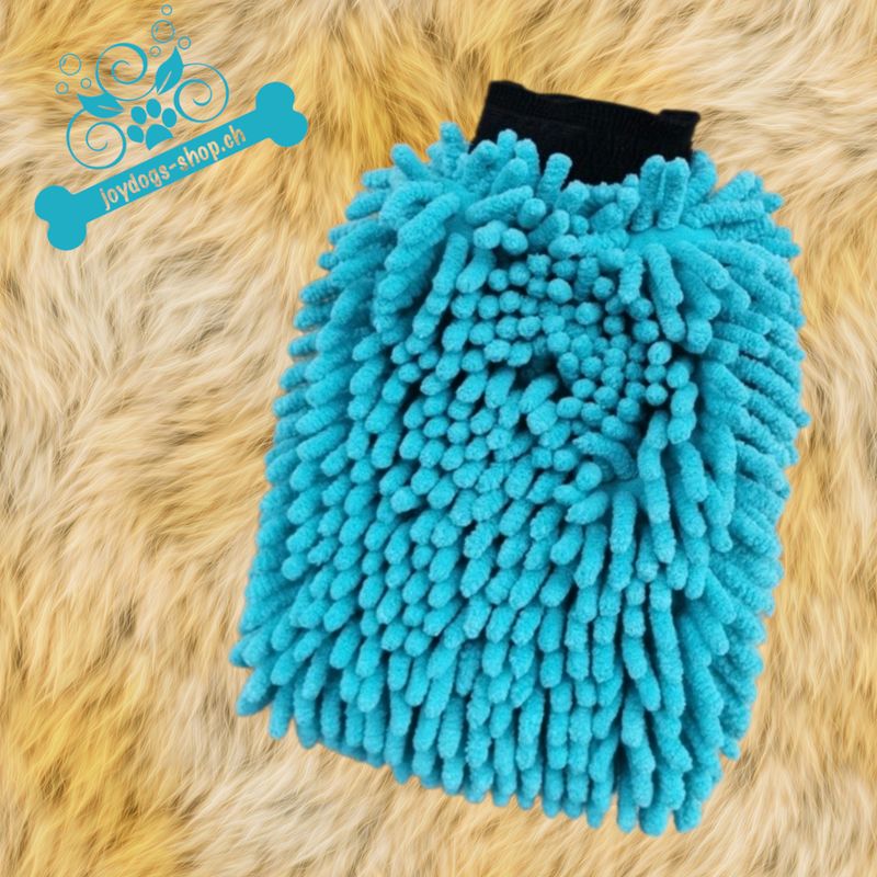 Pfoten und Bauch putz Handschuh