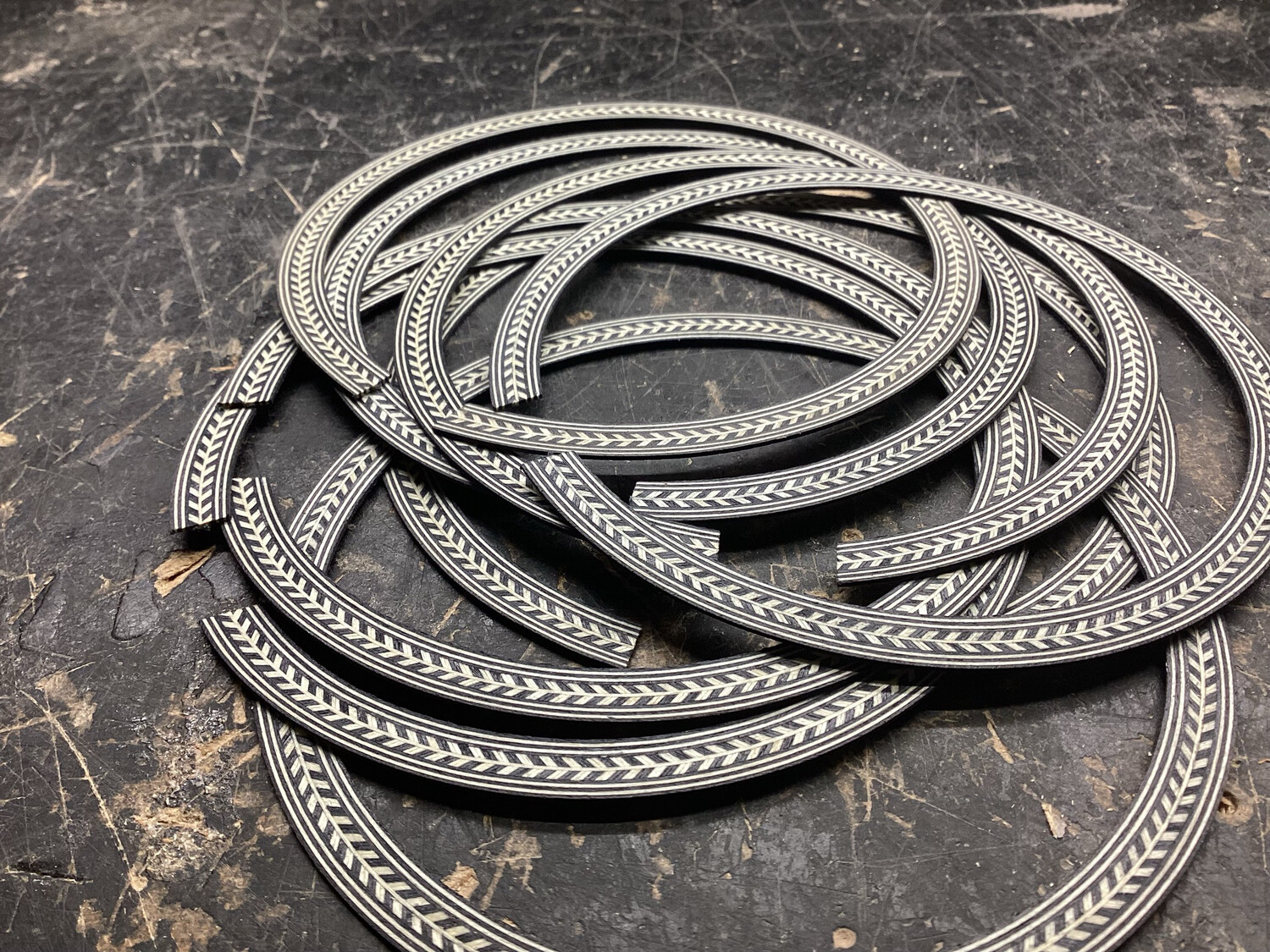 Herringbone Rosette