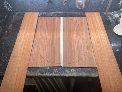 Padauk Back And Sides JUMBO 425