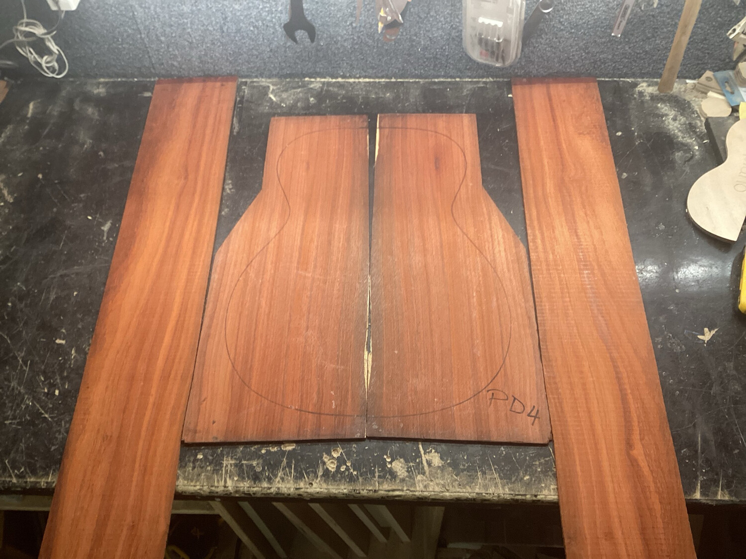 Padauk Back And Sides WESTERN 429