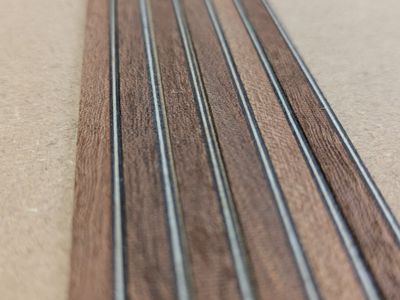 Binding Mahogany B/W/B 110