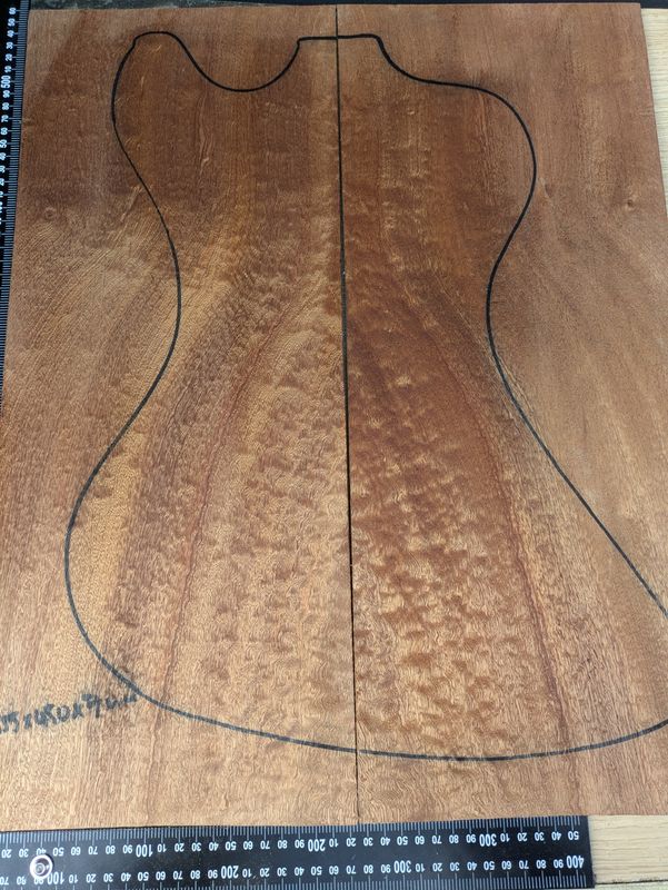 Quilted Sapele Drop Top 810