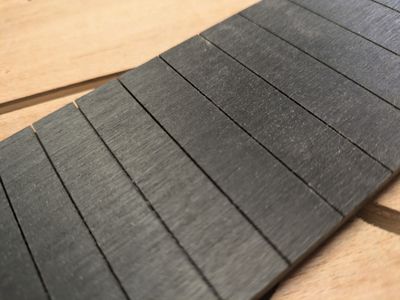 Royal Blackwood 25.4 24 slots #820
