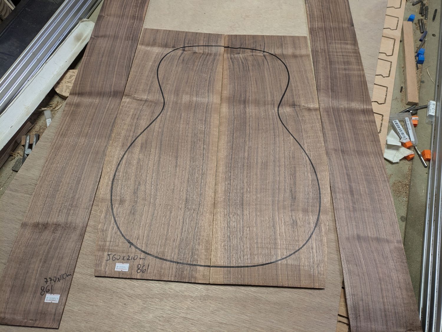 American Walnut Back and Sides 861