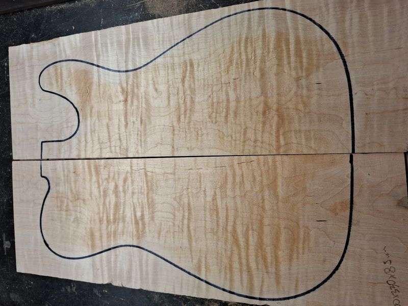 Curry American Maple Drop Top 927