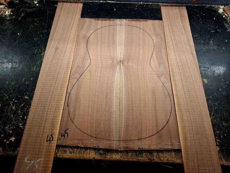 American Walnut Back and Sides Sets 1