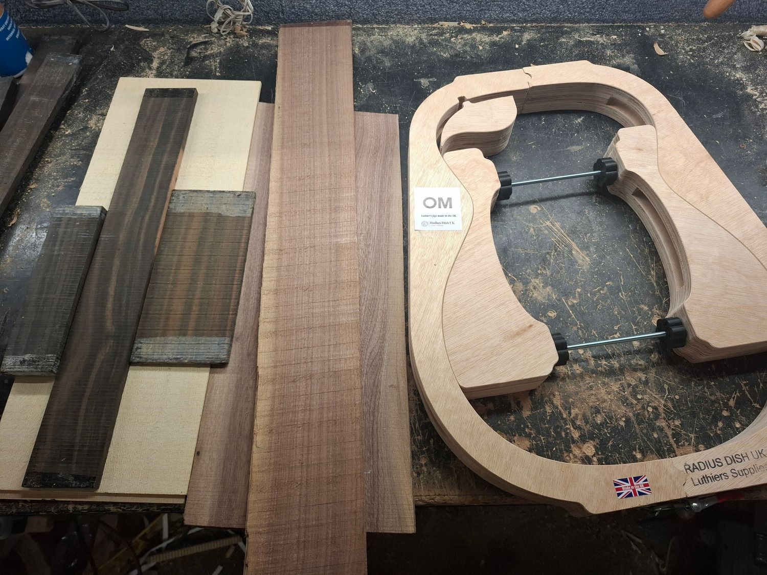 OM Mould plus tonewood 1019