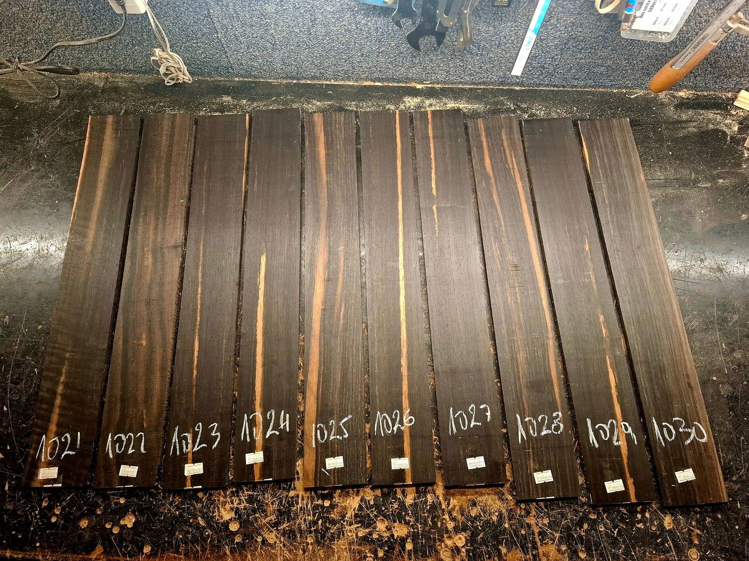 Stripped African Ebony Fingerboard 1022