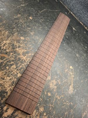 Indian Rosewood Finished Fingerboard 25.5" 1047