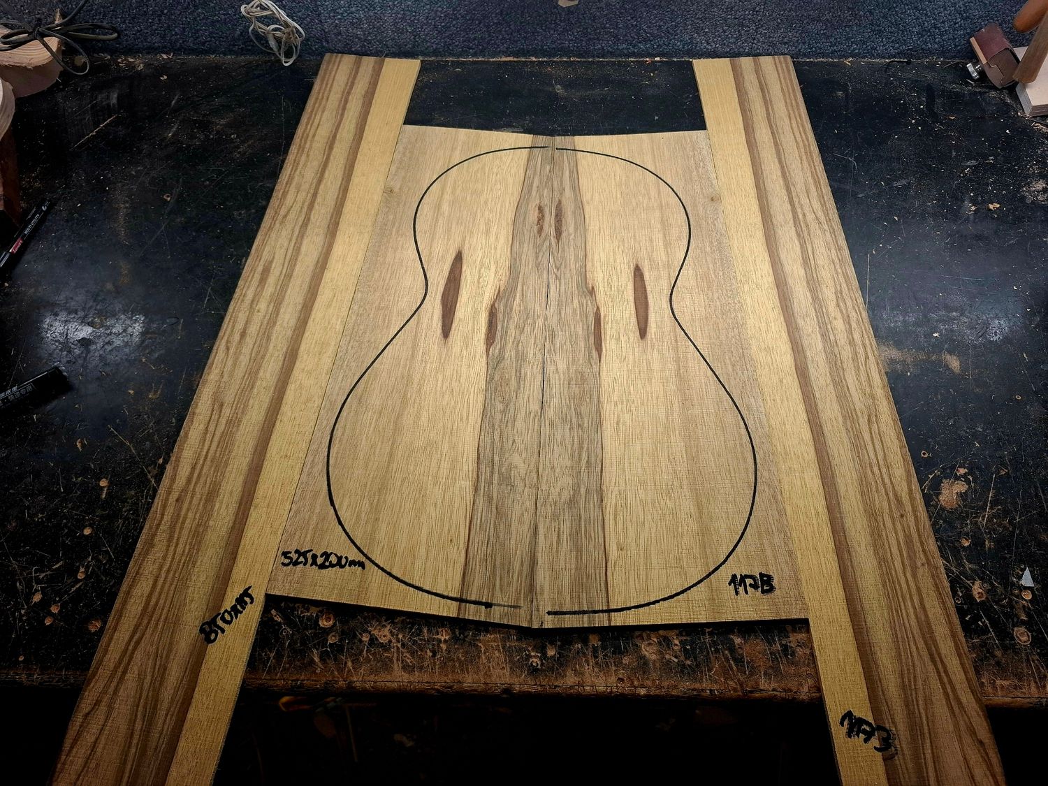 Black Limba Korina Back and Sides Set 1173