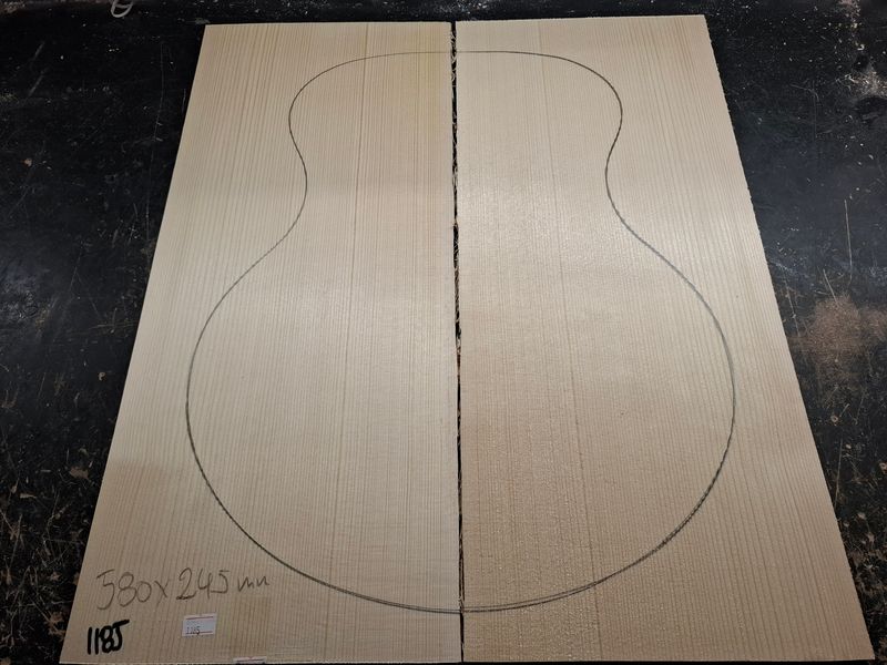 European Jumbo Spruce A Soundboard 1185