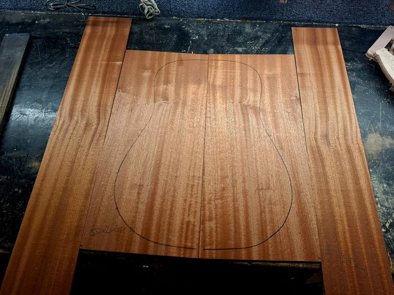 Sapele Large Back and Sides Set 12060