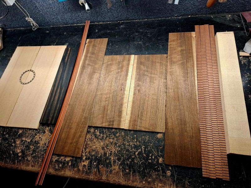 Concert/Tenor Ukulele Tonewood Deal 12116