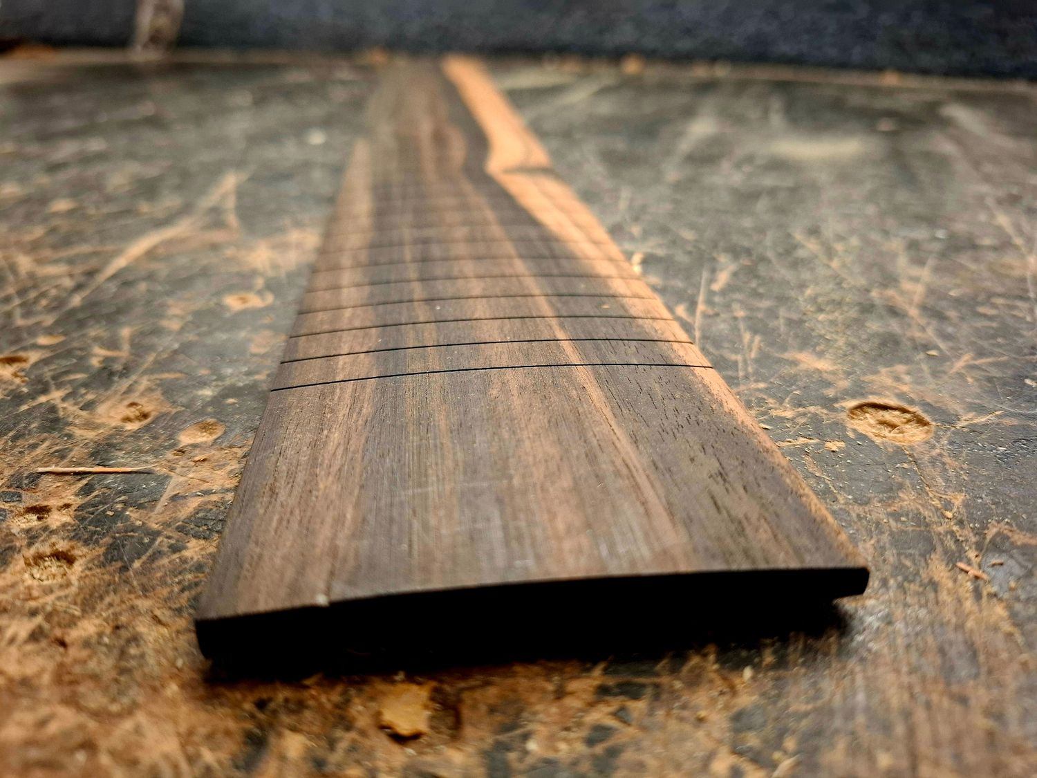 Finished Guitar Fingerboard 24.75" r12" 12126
