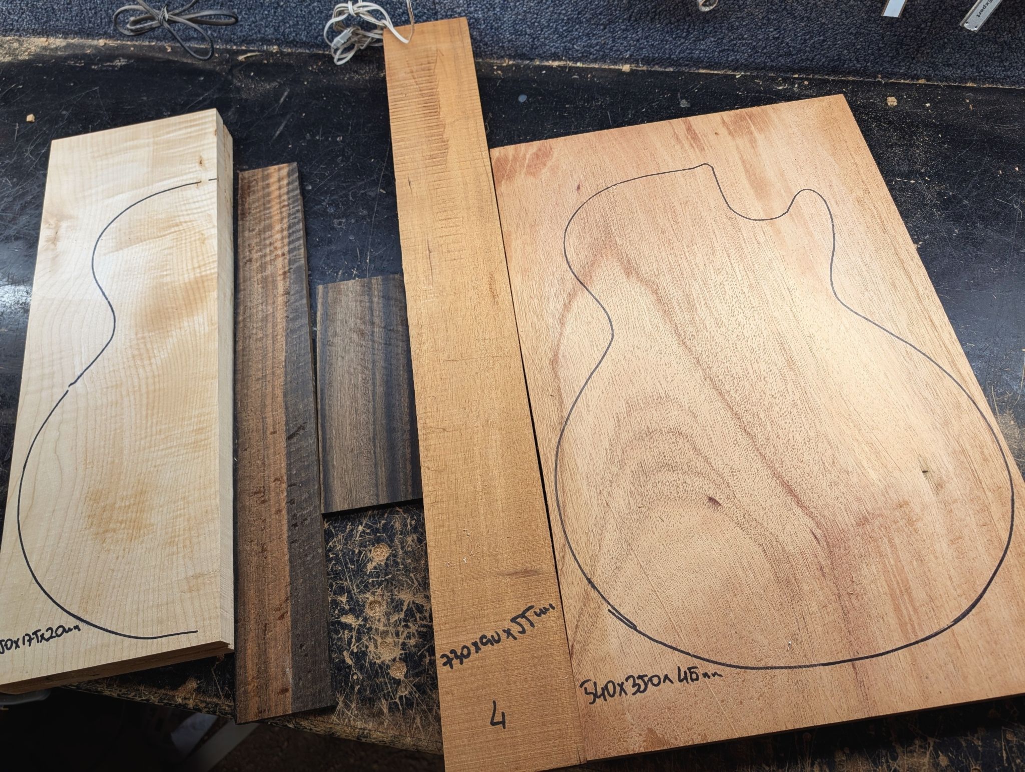 LP Guitar Making Kit – African Mahogany, Curly Ebony & Curly Maple 12252