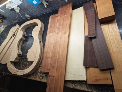 Dreadnought Guitar Kit – Jigs Included & Premium Tonewood 12267