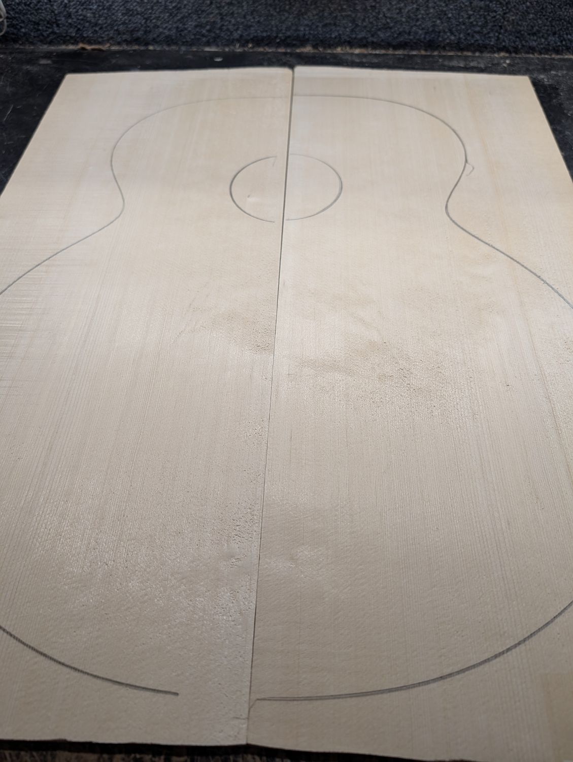 Jumbo European Spruce Soundboard 12325