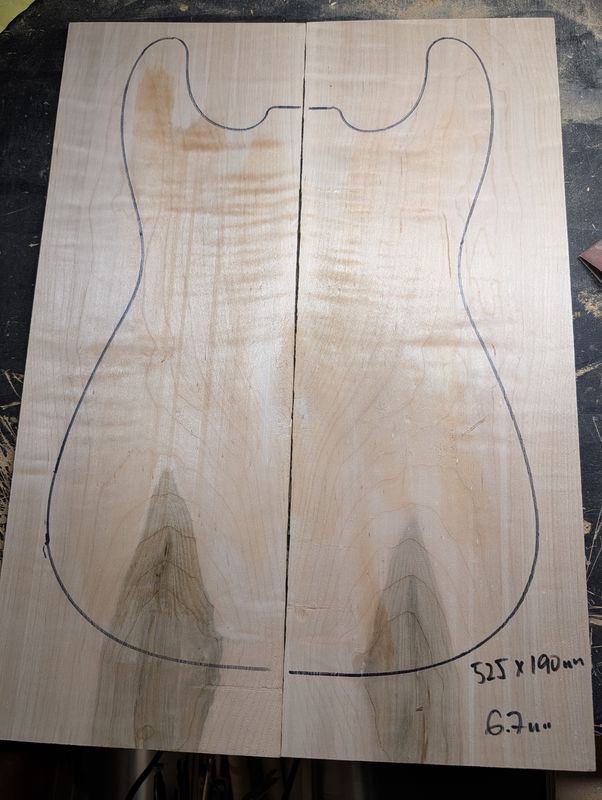 American Curly Maple Drop Top 12331 American Curly Maple Drop Top 12331