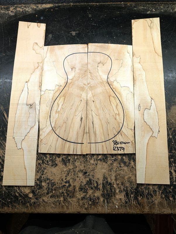 British Spalted Sycamore Back and Sides Tenor/Concert Ukulele 12359