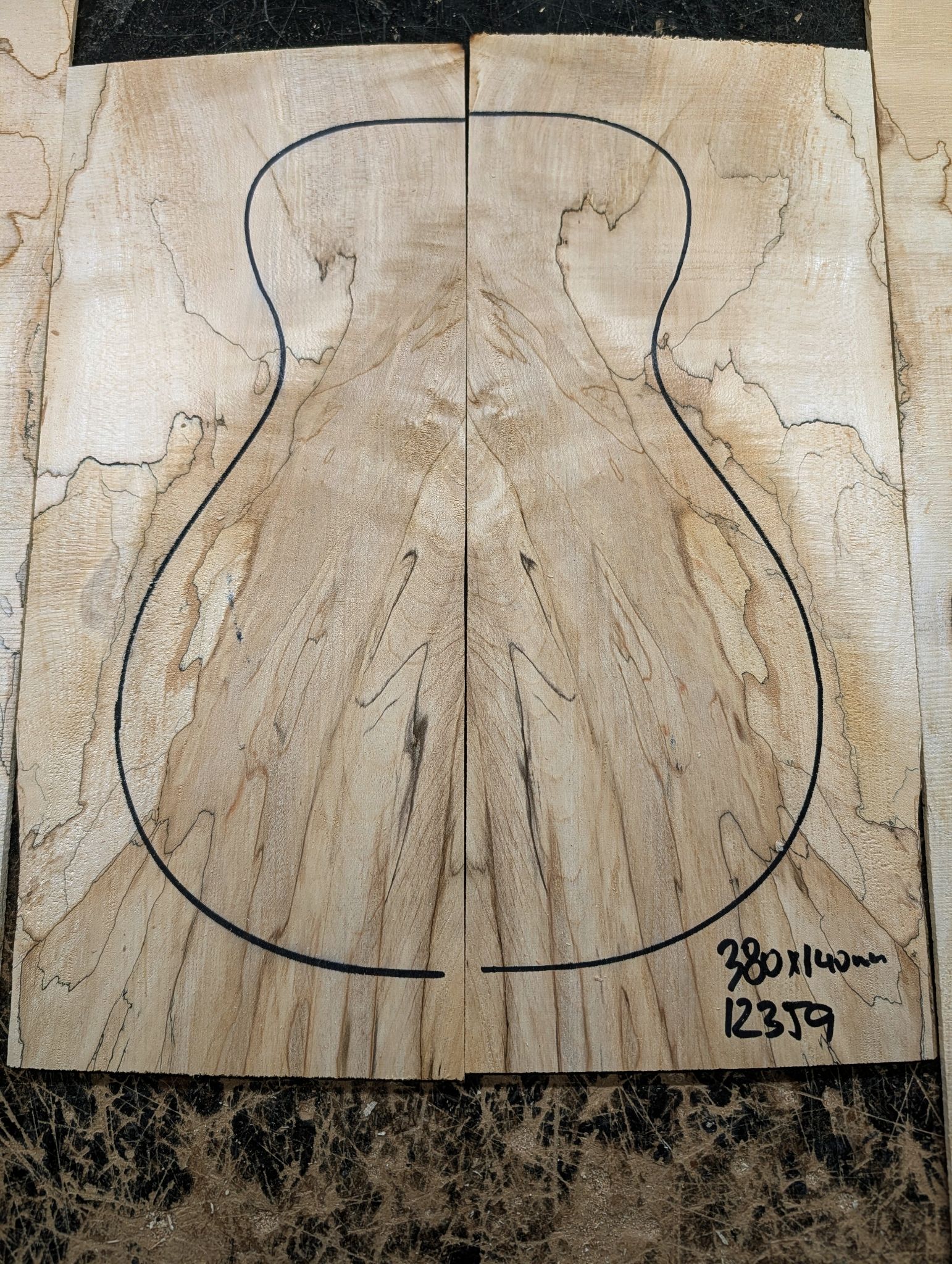 British Spalted Sycamore Back and Sides Tenor/Concert Ukulele 12359