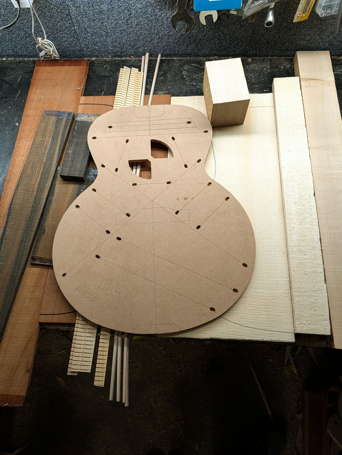 Tonewood Deal With FREE J185 Template 12366