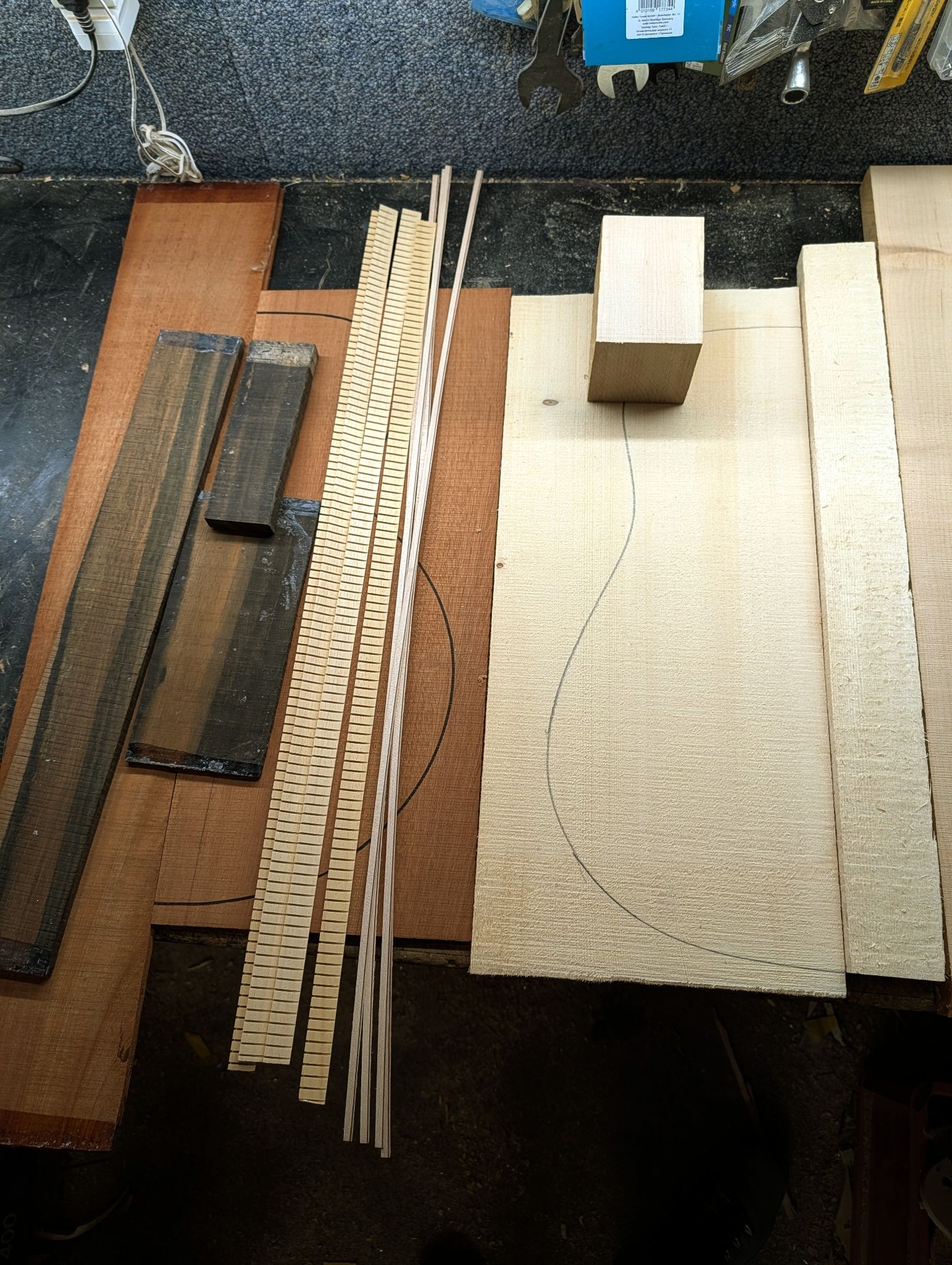 Tonewood Deal With FREE J185 Template 12366