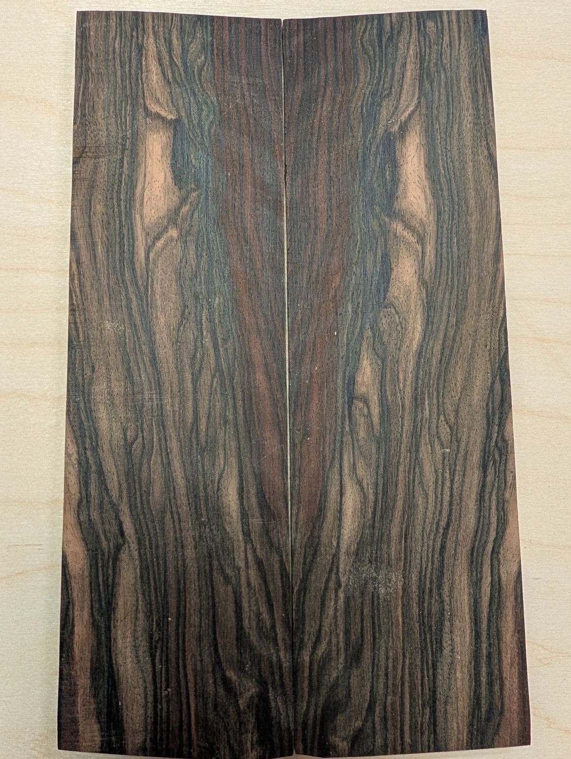 Mun Ebony Bookmatched Headplate 12394