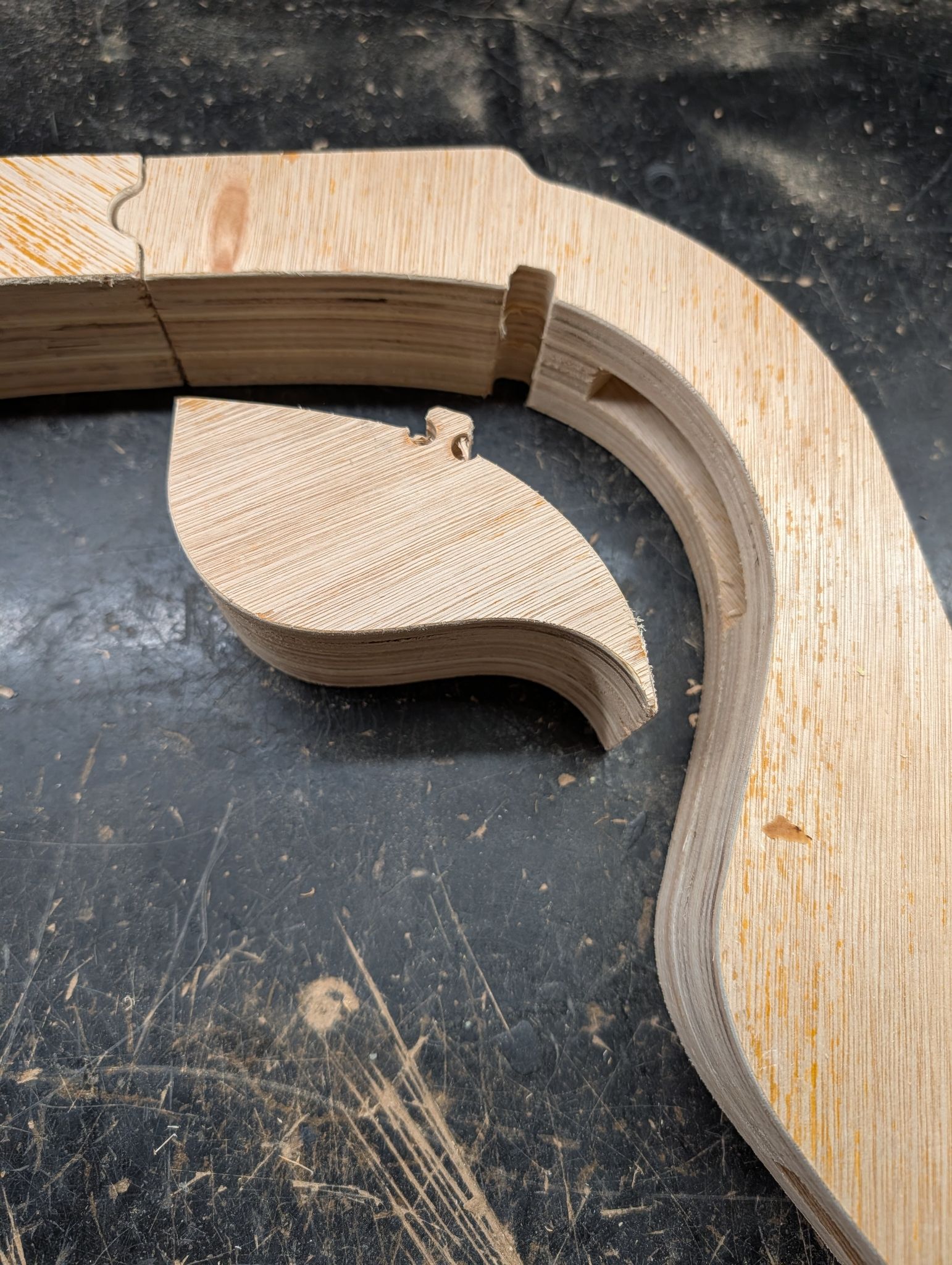 OM Mould Cutaway Insert