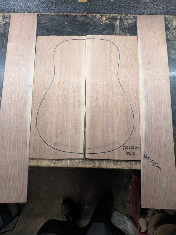 American Walnut Back and Sides 12414