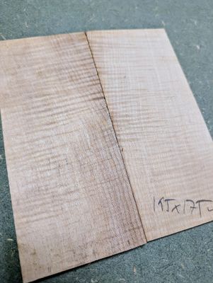 Curly Maple Boomatched Headplate 12419 Curly Maple Boomatched Headplate 12419