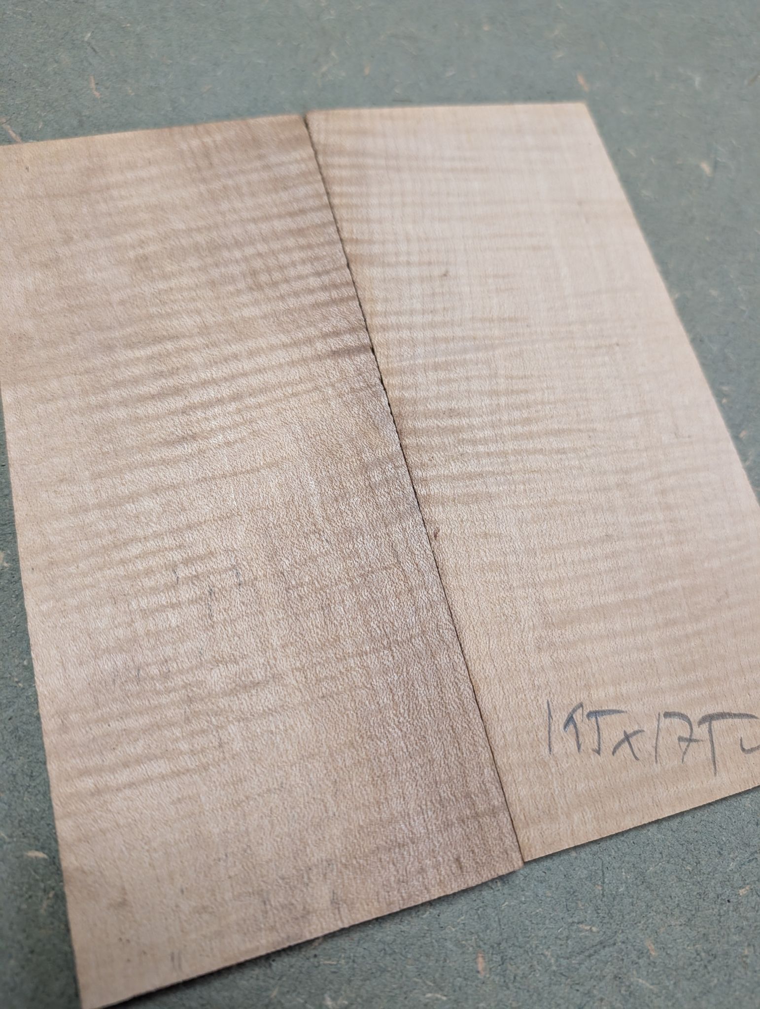 Curly Maple Boomatched Headplate 12419