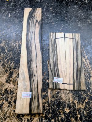 Pale Moon Ebony Ukulele Fingerboard and Boomatched Headplate 12431 Pale Moon Ebony Ukulele Fingerboard and Boomatched Headplate 12431