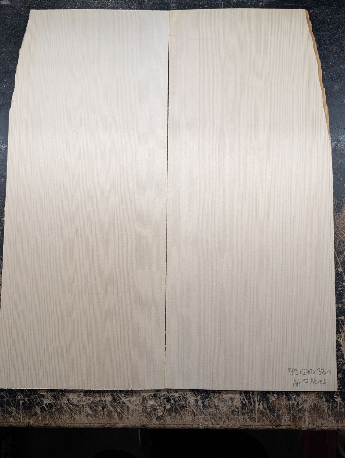 Jumbo European Spruce Soundboard AA Calibrated 3.5 mm 12471