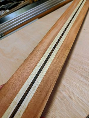 Laminated Neck 7-Ply 12488 Laminated Neck 7-Ply 12488