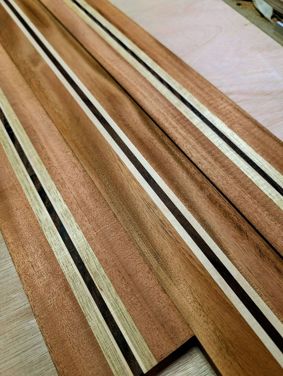 Laminated Neck 5-Ply 12489
