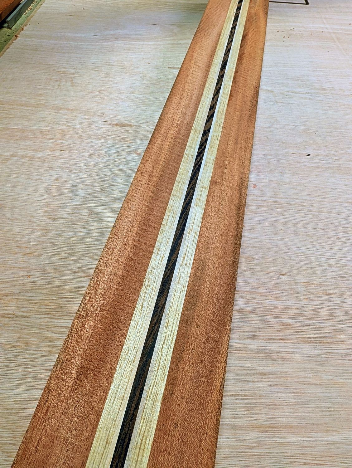 Laminated Neck 7-Ply 12489