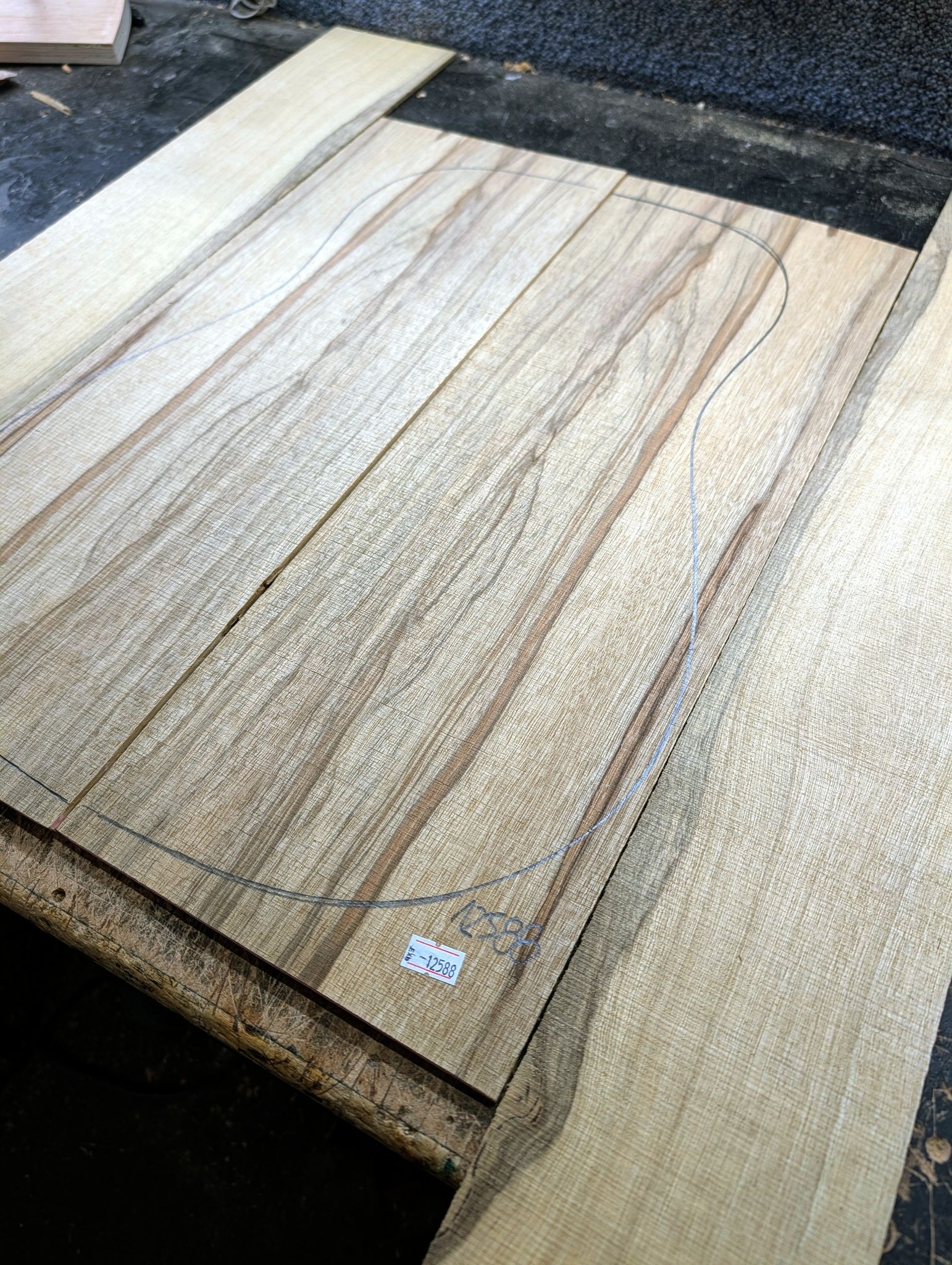 Black Limba Korina Back and Sides Set 12588
