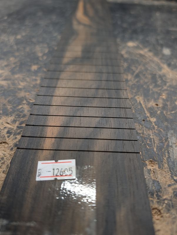 Finished Guitar Fingerboard 25.5" 12605