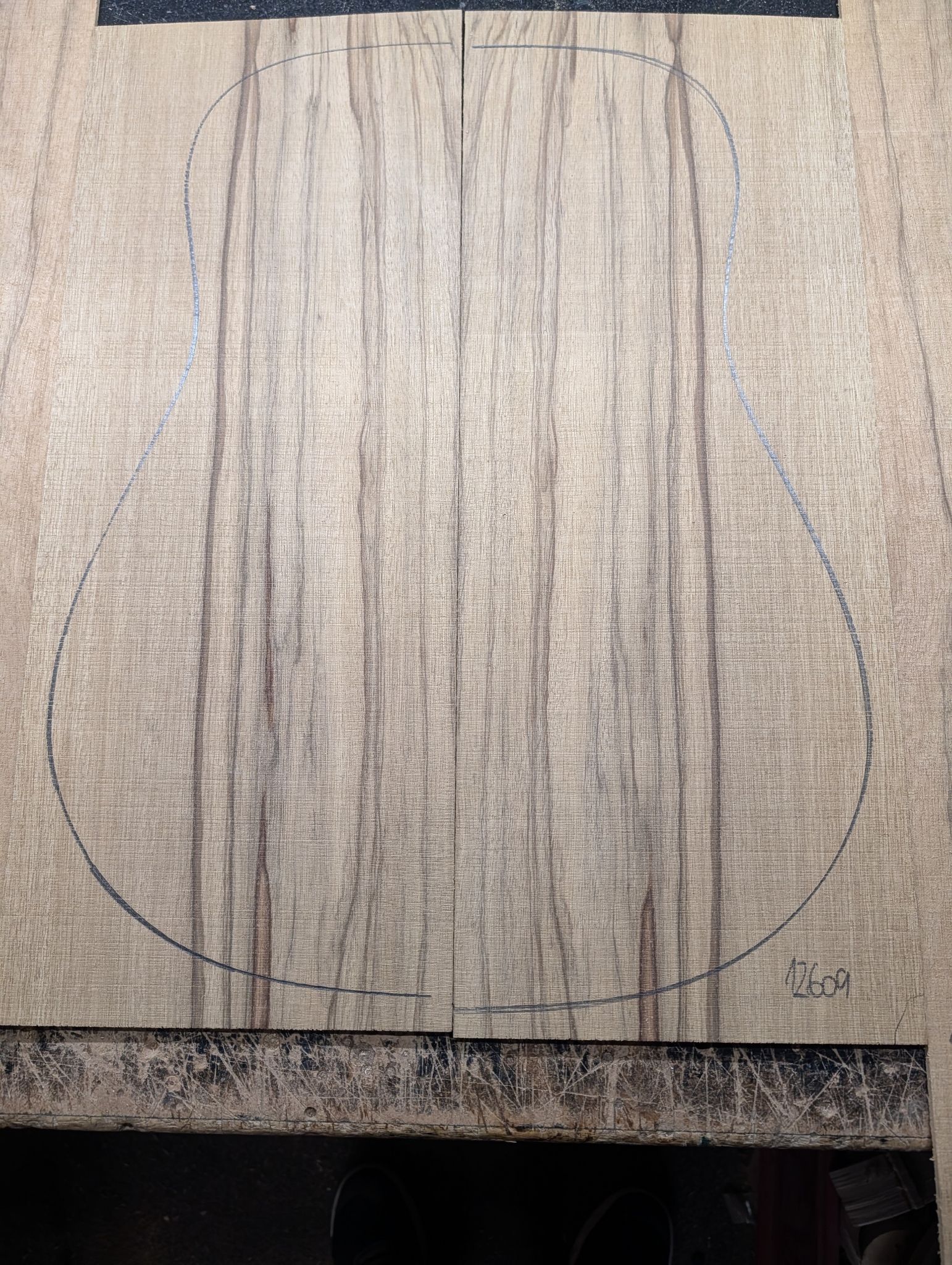 Black Limba Korina Back and Sides Set 12609