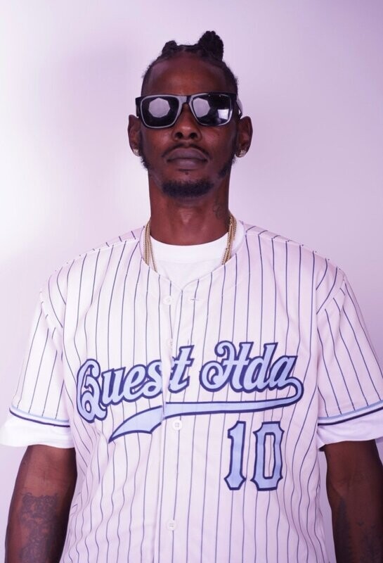 Quest customize Jerseys