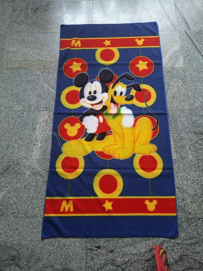 Mickey and Pluto Printed pool towel